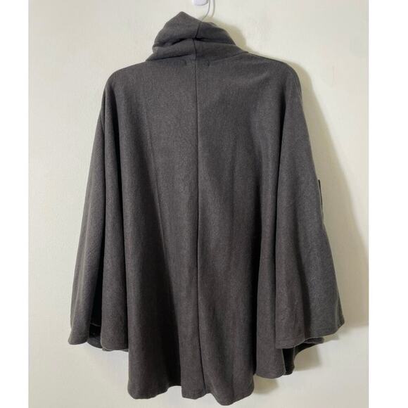 Cherish Green Cowl Neck Poncho Top Sz S - Picture 2 of 5